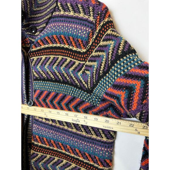 Multicolor Patterned Women's Sweater Coat - Picture 6 of 10